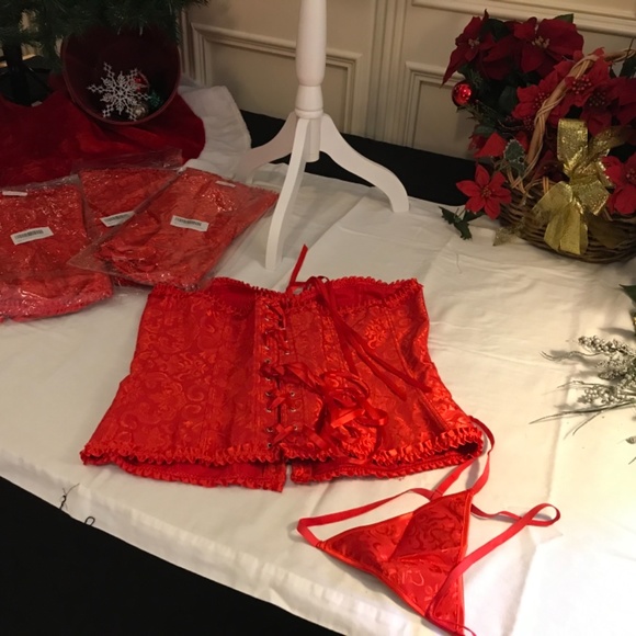 Corset Bustier - Picture 2 of 3